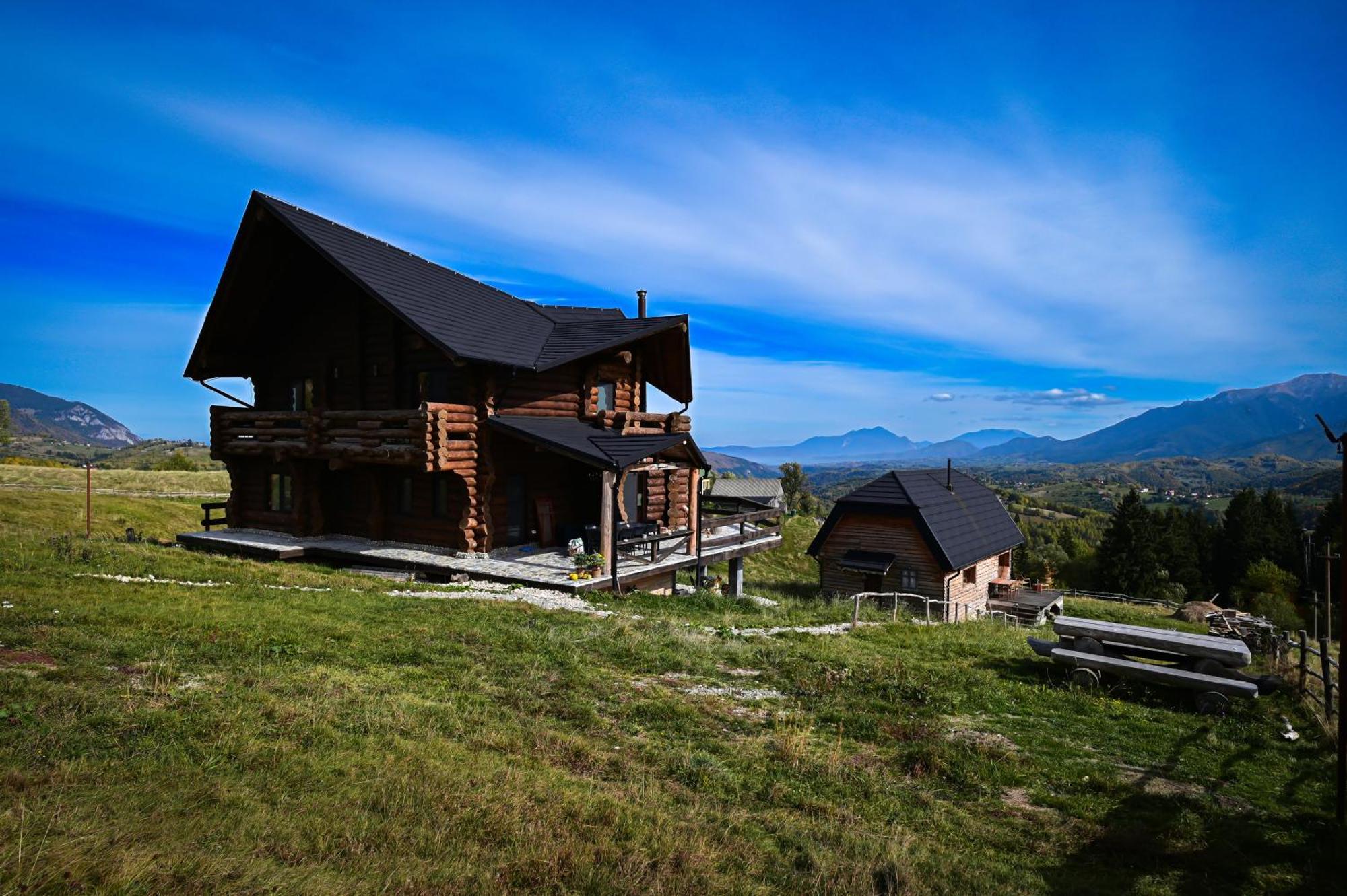 The Barn Villa Şirnea Buitenkant foto