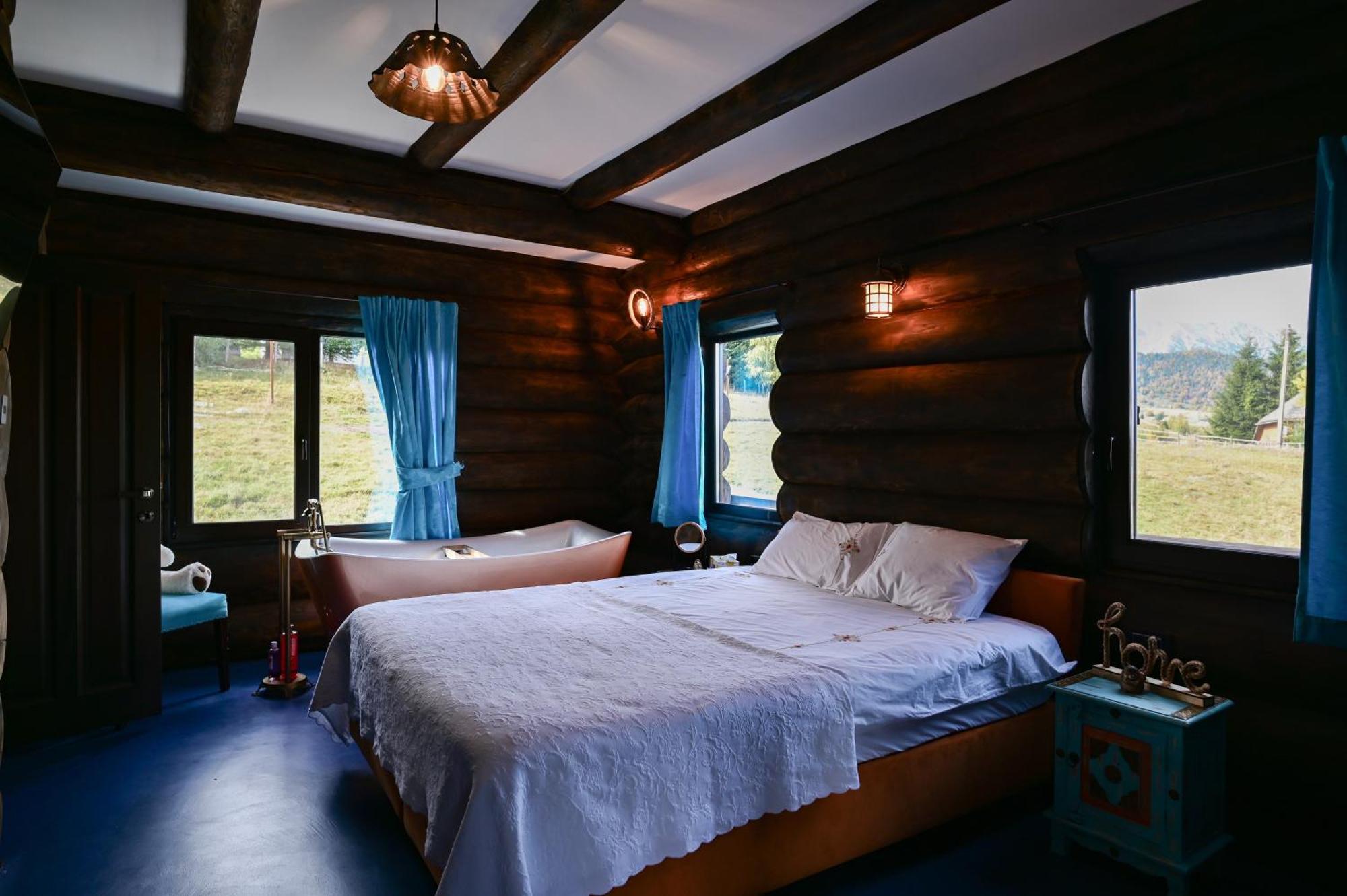 The Barn Villa Şirnea Buitenkant foto
