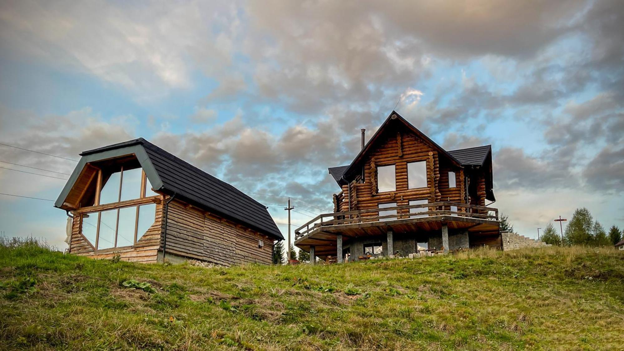 The Barn Villa Şirnea Buitenkant foto