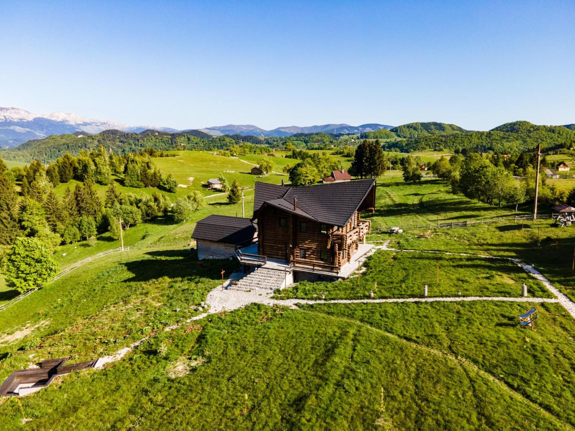 The Barn Villa Şirnea Buitenkant foto