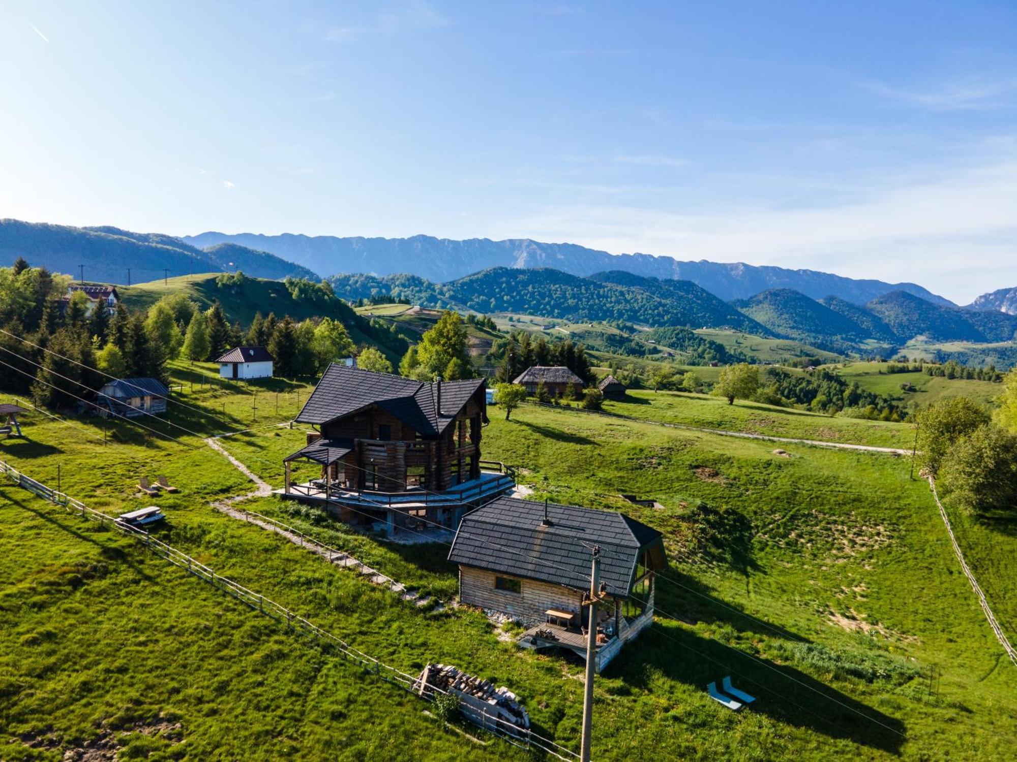 The Barn Villa Şirnea Buitenkant foto